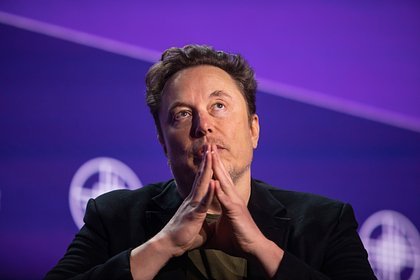 Musk Backs Anthropic CEO's Call to Slow AI Development