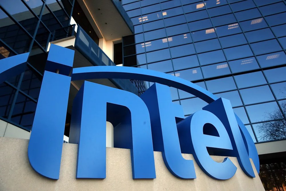 Intel's Resurgence: A New Chapter in the AI Race