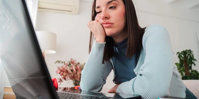 The Shifting Job Market: How AI is Redefining Entry-Level Roles